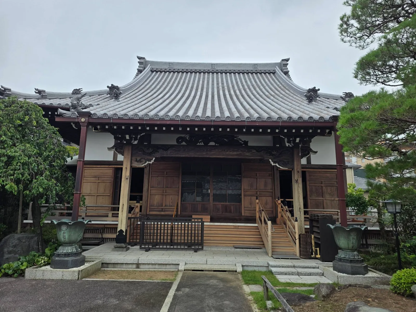 満徳寺本堂